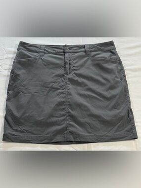 Eddie Bauer Gray Skort Womens Size 8 Stretch Athletic Travel Hiking Skirt